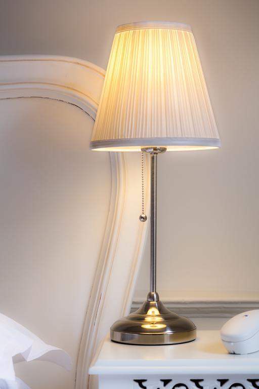 Horndon-on-the-Hill The Bell Inn Hotel מראה חיצוני תמונה
